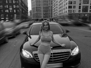 Еротски видео разговор KARYY