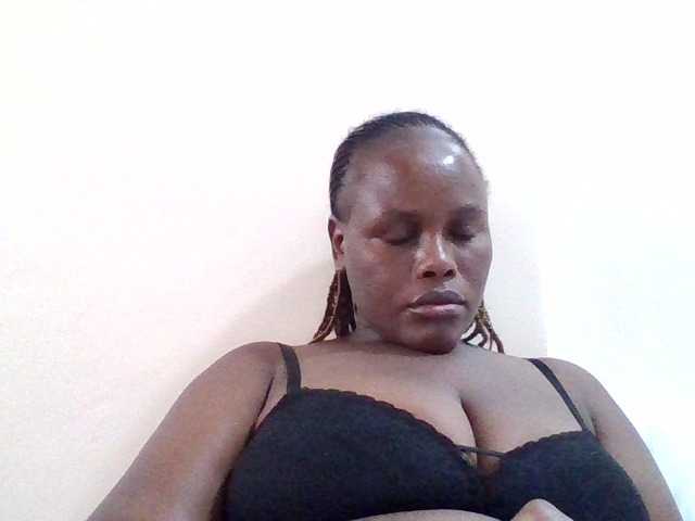 Емитувани слики од екранот Kate-melody