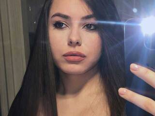 Еротски видео разговор Katember