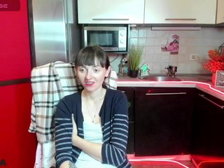 Еротски видео разговор KathelinBrik