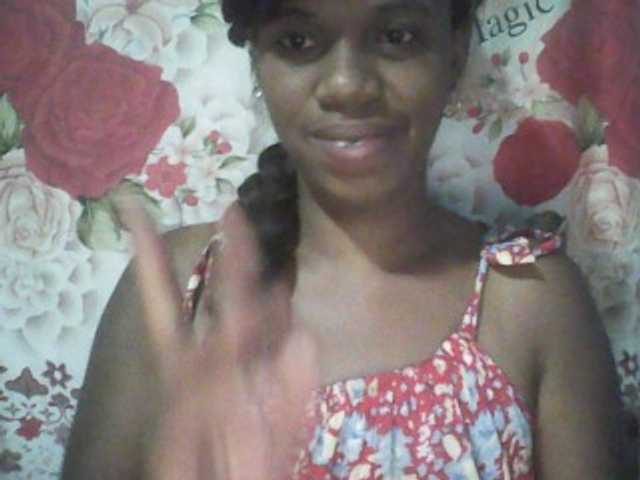 Емитувани слики од екранот Kathia22