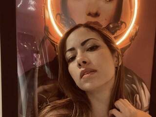 Еротски видео разговор kathy-monroe