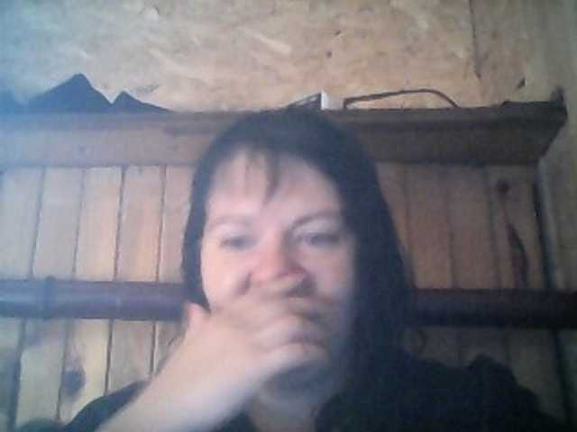 Емитувани слики од екранот KatieMacAlist