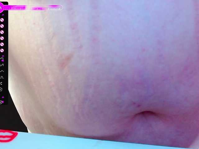 Емитувани слики од екранот katrina-boobs