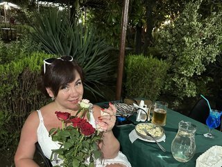 Еротски видео разговор KatrinLove