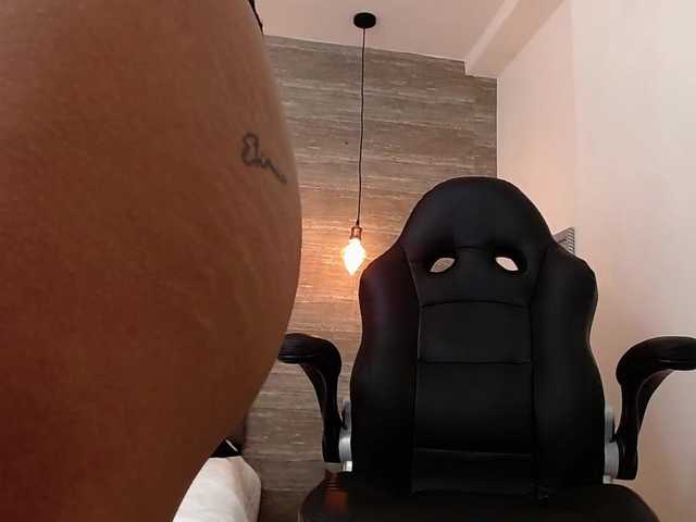Фотографии katrishka What's up handsome! this is a new day to come and fun with me, I promise you an exciting time ;) ;) // At goal: nipple playing and POV Blowjob 166 / 0 for reach goal