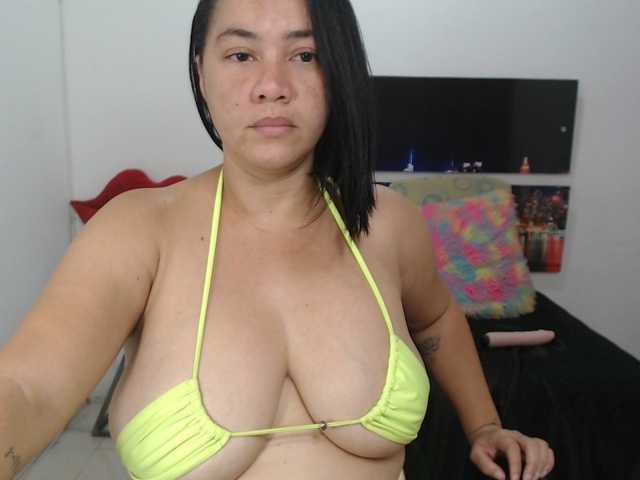 Фотографии kattyCurtys BEST BOOBS ONLINE!- BOOBJOB at 300 tips- RIDE at Goal // SHARE CAM IS ON!- PVT IS ON!