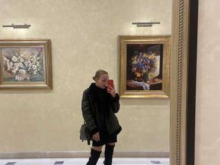 Еротски видео разговор Kay-Lally