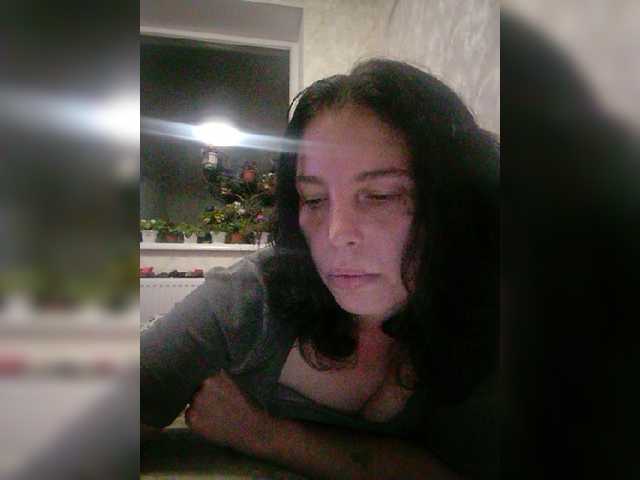 Емитувани слики од екранот KellyLuxe