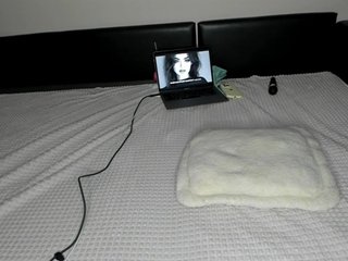 Еротски видео разговор KerryBelly