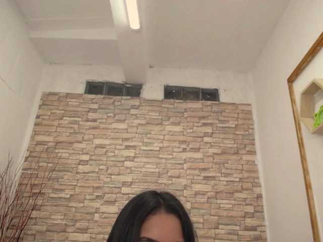 Емитувани слики од екранот KiaMax