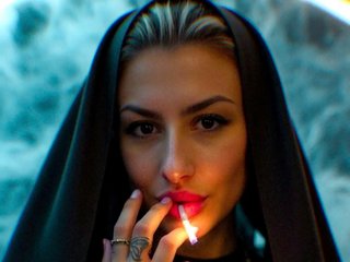 Еротски видео разговор KillerWitch