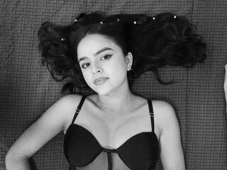 Еротски видео разговор Kim-pears