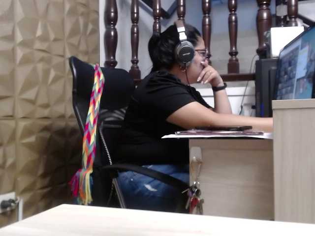 Емитувани слики од екранот kimwilliams