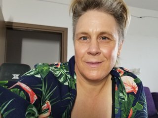 Еротски видео разговор kinkstakinks76