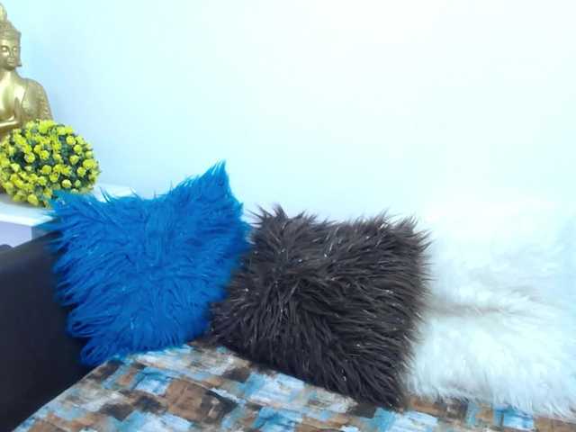 Емитувани слики од екранот Kinky-Lilly