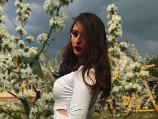 Фотографија на профилот KinkyNova