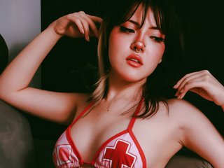 Еротски видео разговор Kiss-Mei