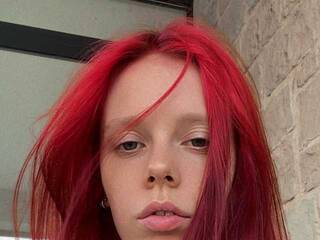 Еротски видео разговор Kitness-sky