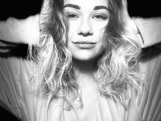 Еротски видео разговор Kittenbabys