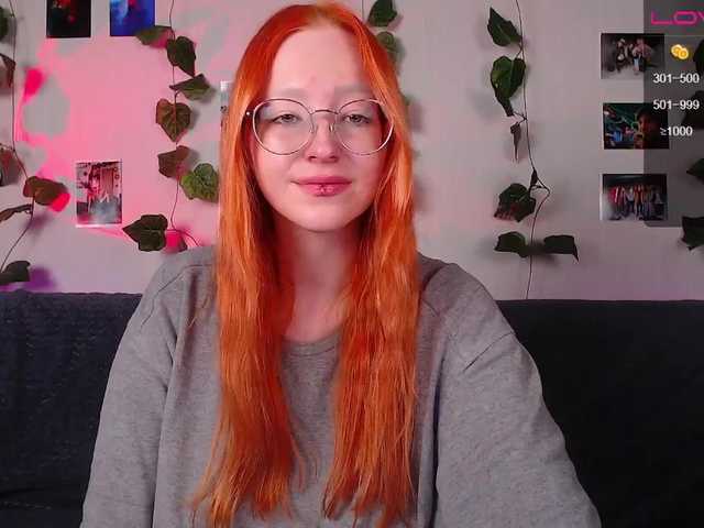 Емитувани слики од екранот Kittenmeew