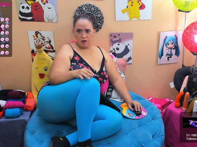Фотографии Kristal_24 curvy, bigboobs, mistress, dominaty, pantyhose, mature, bigass,latina