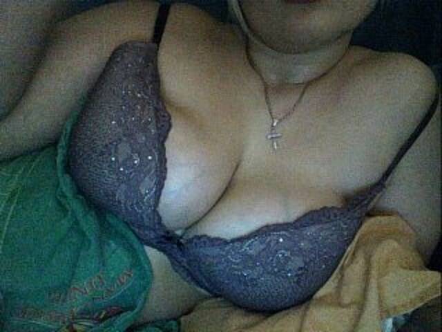 Емитувани слики од екранот kristibeaut