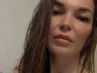 Еротски видео разговор Kristiiin