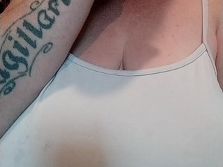 Еротски видео разговор KristinaExcite