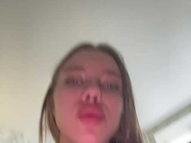 Емитувани слики од екранот kuklaa