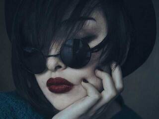 Еротски видео разговор ladyvamp18