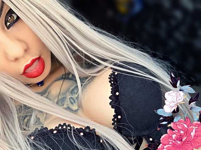 Фотографија на профилот Monster_Doll