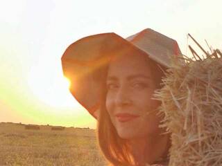 Еротски видео разговор Ev-ge-sha