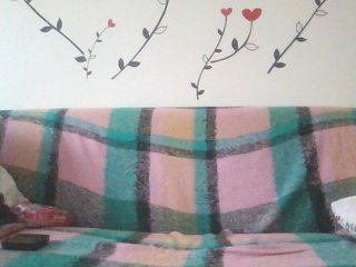 Еротски видео разговор LaraXXX33