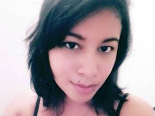 Еротски видео разговор LauraHawkes