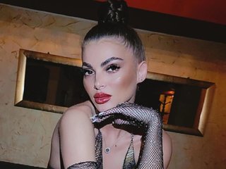 Еротски видео разговор LaylaaDiamond