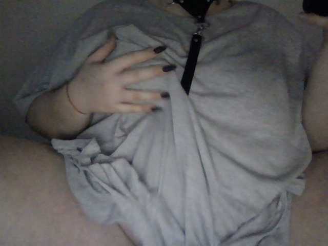 Емитувани слики од екранот Ldarkness