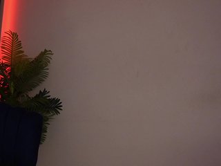 Еротски видео разговор LeahSauvage