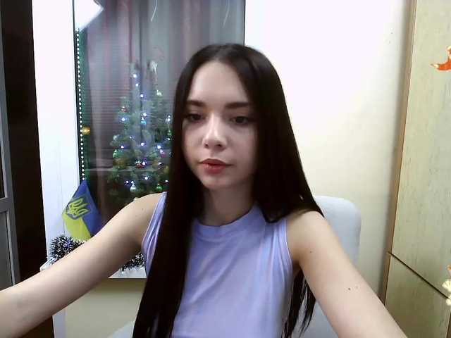 Емитувани слики од екранот LeannaDecker