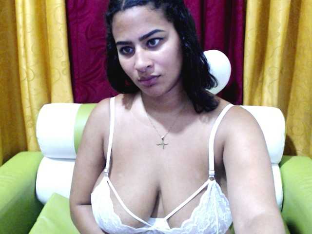 Фотографии leidylove2 #squirt⭐ #latina⭐ #18⭐ #cum⭐ #lovense⭐ #small breasts⭐ #dildo⭐