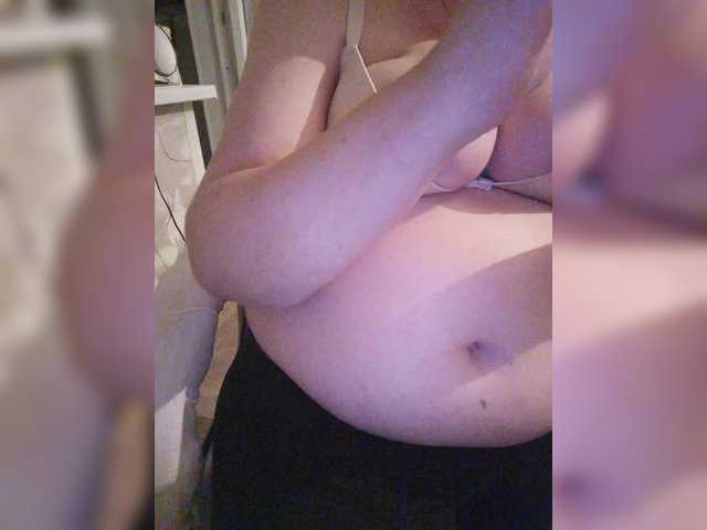 Емитувани слики од екранот Milf_a