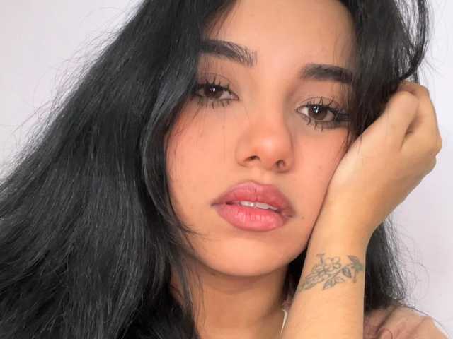 Фотографија на профилот LennahDavies