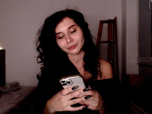 Емитувани слики од екранот LeValeriy