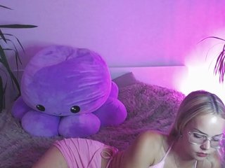 Еротски видео разговор lexieSpicy