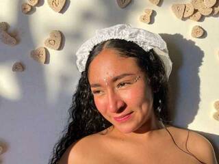 Еротски видео разговор Lexiiee1