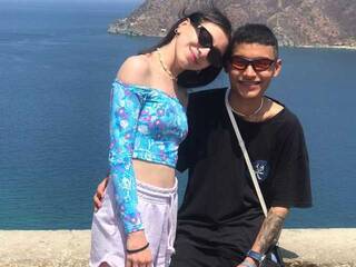 Еротски видео разговор Lexus-scarlet