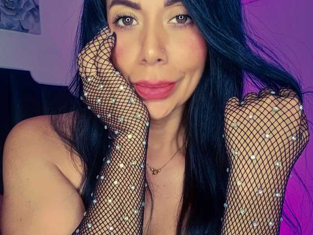 Фотографија на профилот Lia-johnsonn