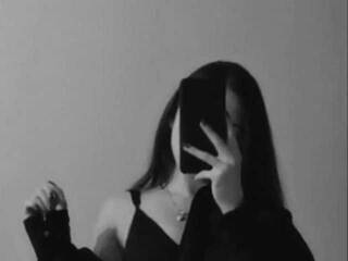 Еротски видео разговор Lia-Li