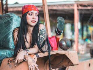 Еротски видео разговор LiaBunny