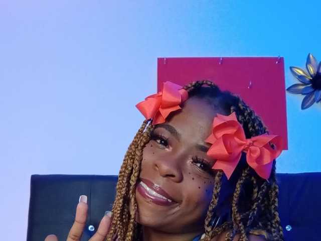 Фотографија на профилот LiillyTaylor